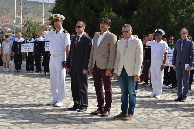 Sualtı Avcıları Foça'da Yarıştı