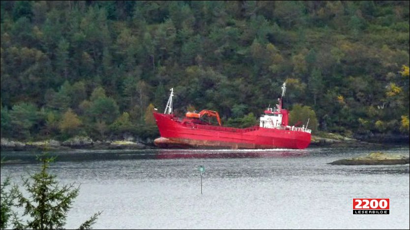 STROUMVIK KARAYA OTURDU