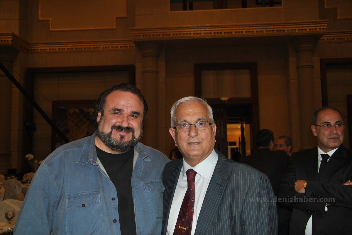 IU DENIZCILIK KULUBU DESANDA