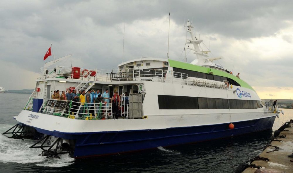 CELESTYAL CRYSTA YOLCULARI TAHLIYE EDILDI