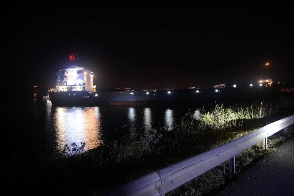 IBRAHIM KONAN KARAYA OTURDU