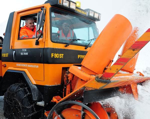 BAKAN YILDIRIM KONYADA