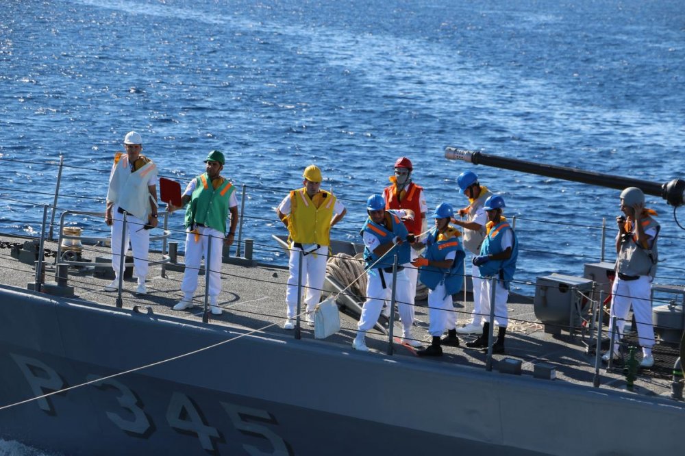 VATANDASLARIN GEMILERI ZIYARETI