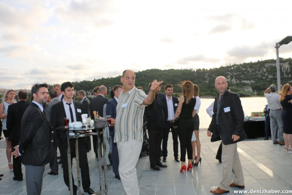 BROKERLER YEMEGI YAPILDI