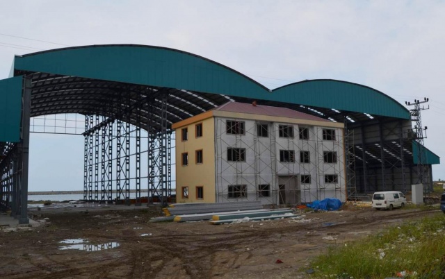 ÇAMBUNU TERSANESİ 40 YILDIR FALİYETTE