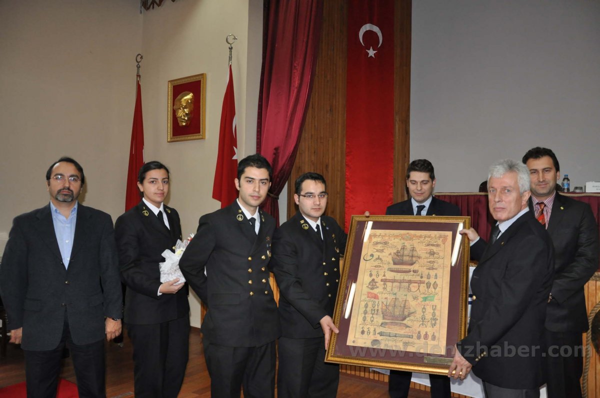 DUNYA DENIZCILIK KARIYER GUNLERINDEYDI