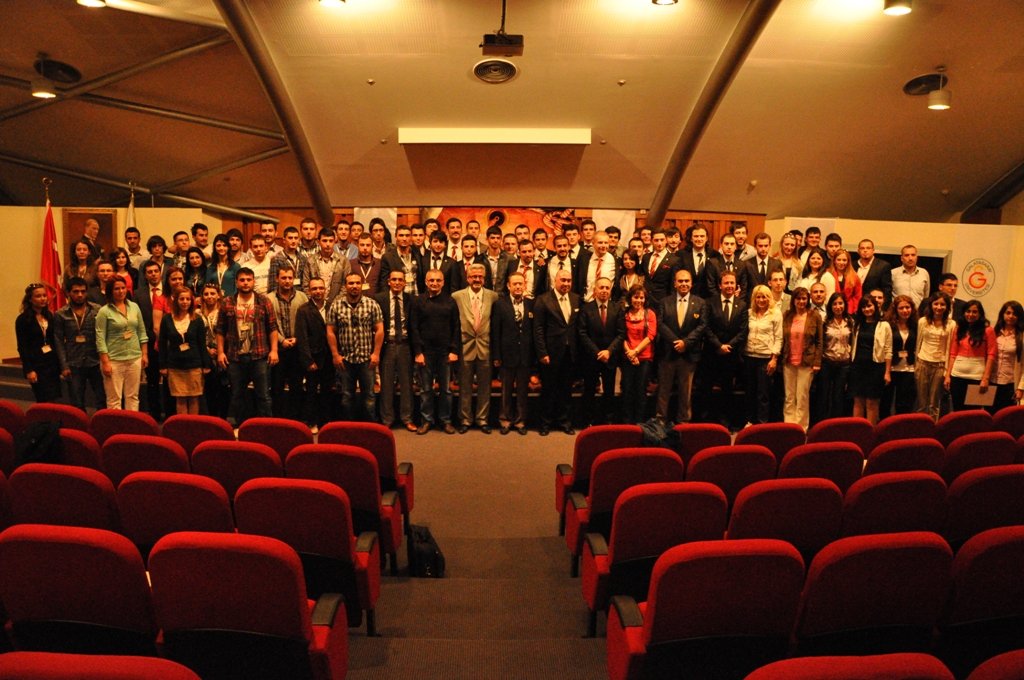 DENIZCILIK PROGRAMLARI OGRENCI CALISTAYI