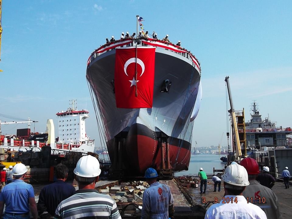 AKIN TORENLE DENIZE INDIRILDI