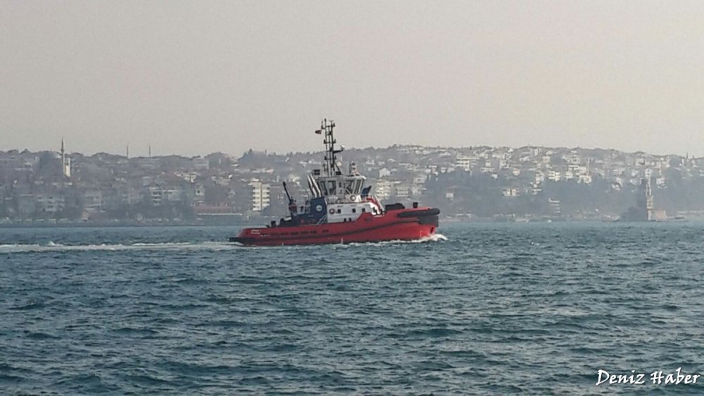 MEDMARININ INSA ETTIGI ROMORKOR BOGAZ GECISINDE