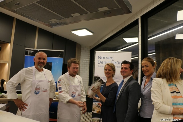 Norveçli şef Gunnar Hvarnes'ten Somon Kebabı