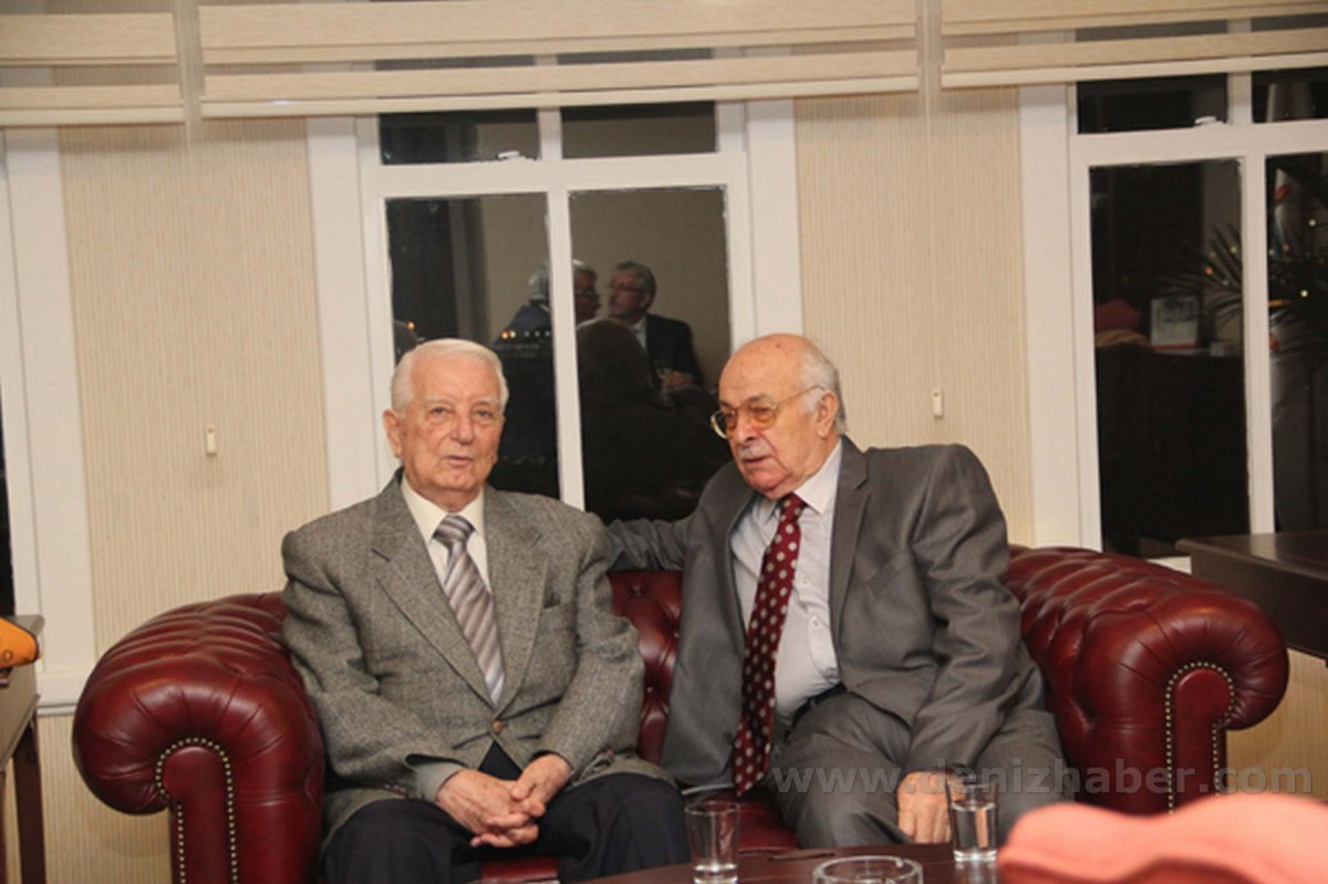 VAPUR DONATANLARI VE ACENTELERI DERNEGI OZLEM YEMEGI