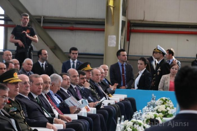 Kaptan Haber Ajansı'nın Objektifinden TCG Anadolu Gemisi Saç Kesme Töreni