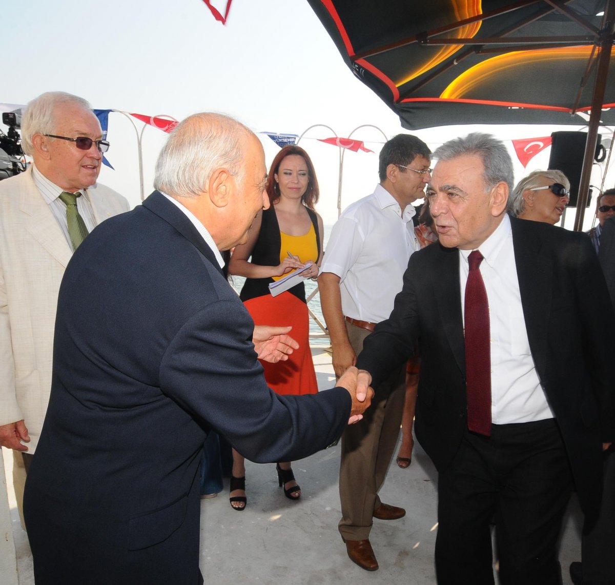 TARAMA GEMISI VE ROMORKOR HIZMETTE