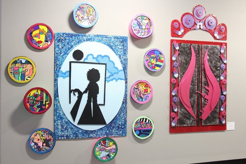 KUCUK ELLERIN SANAT HUNERLERI VAPURDA