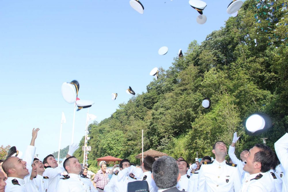 TURGUT KIRAN MEZUNIYET