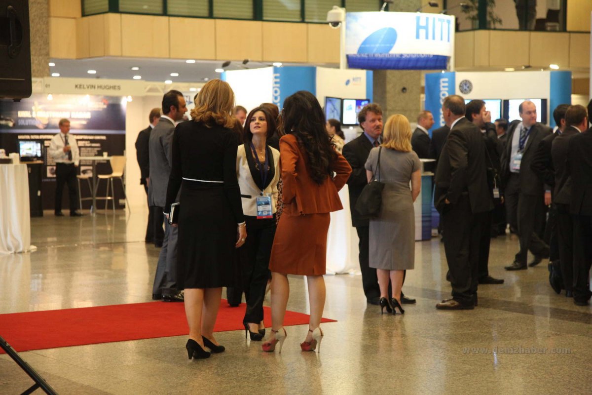 VTS 2012 SEMPOZYUMU BASLADI