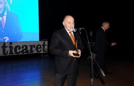 ALTIN YUNUS DENIZCILIK ODULLERI