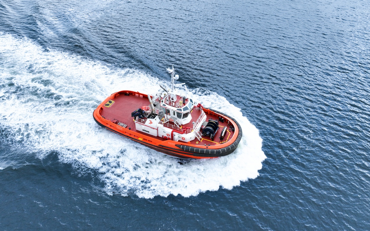 UZMAR, 2025'in İlk Yüksek Teknoloji 'TIGER' Römorkörünü Teslim Etti