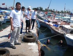Dalgıçlar Denizden Yine Çöp Çıkardı