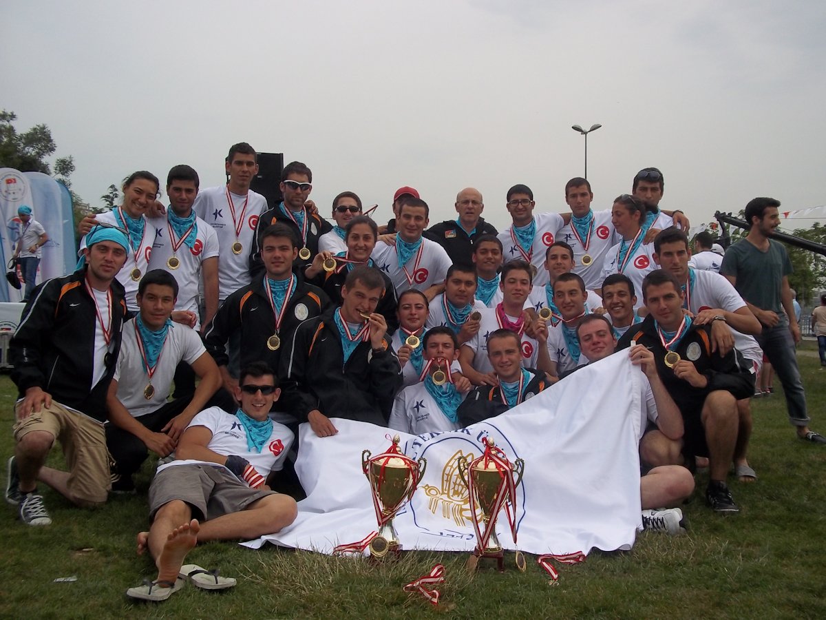 İTÜ DF kürek kulübünden büyük başarı