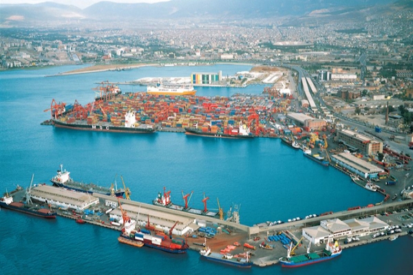 Tankerler Limana Alınmadı