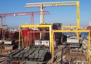 Yanan Tersane İşçisi Yoğun Bakımda