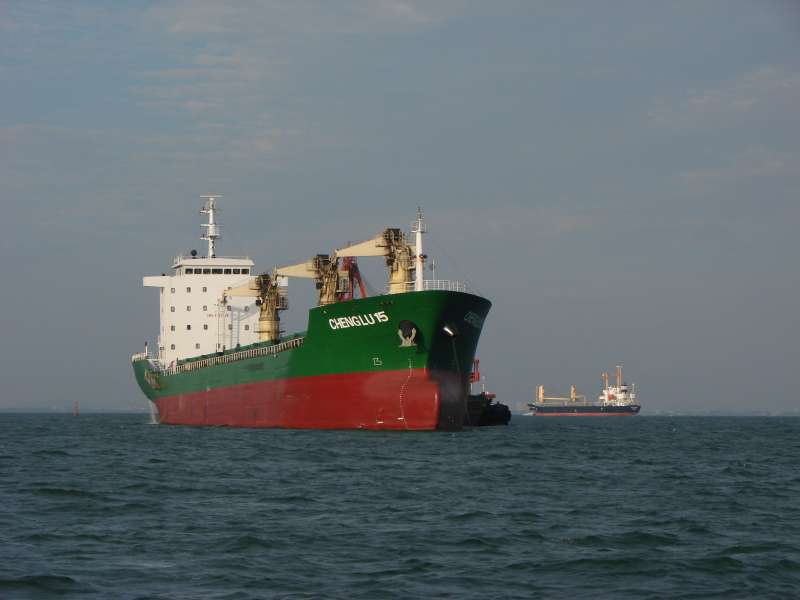 Güney Kore&#039;de gemi Battı: 19 Kayıp