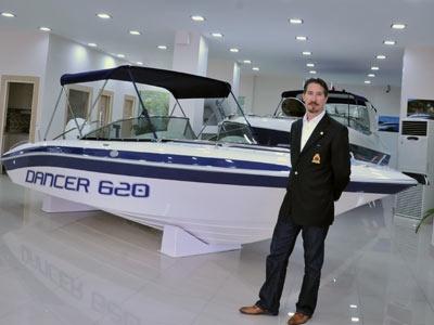 Safter, Denizi Sevenlere Ulaşmaya Çalışıyor