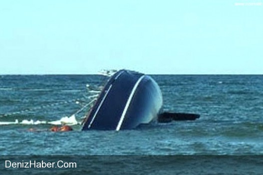 Fırtına Yüzünden Gemi Alabora Oldu