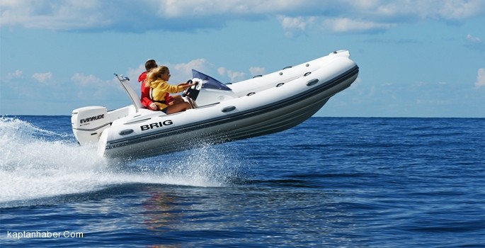 2016'da şişme botlar trend oluyor