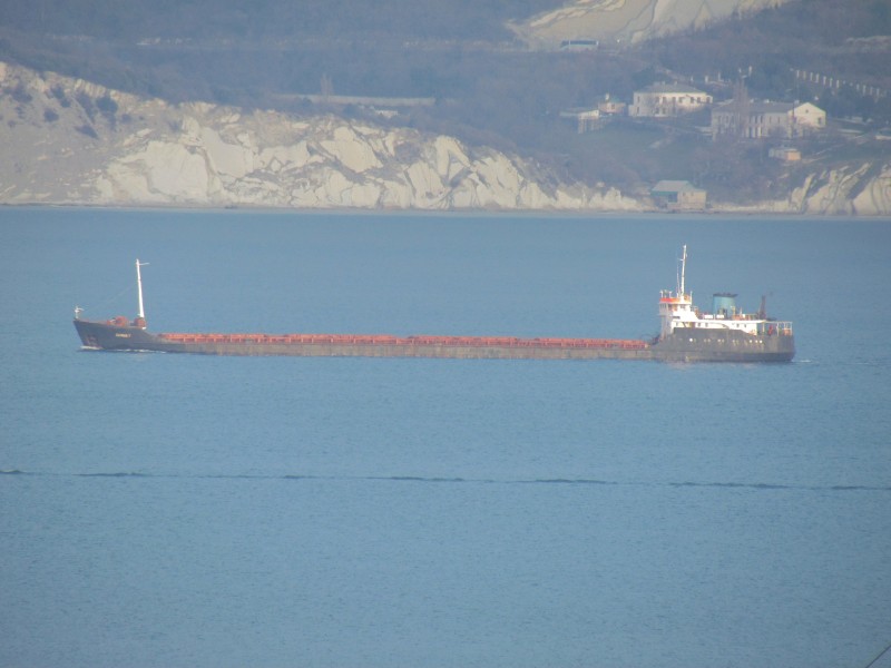 "Zorbey" Tersane Koyuna Sığındı