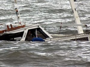 Kaçak Mültecilerden Şok İddia!