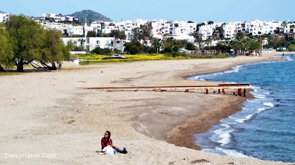 Bodrum'da Deniz Suyu Çekildi