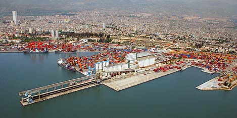 Mesai Yapıyorlar Ama Çalışmıyorlar