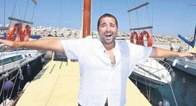 Acun sattı, Ata Demirer Büyüttü