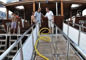 Fethiye&#039;de tekne atık alım merkezi açıldı