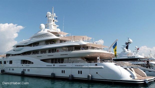 Tavuk Milyarderi Yatıyla Bodrum&#039;da