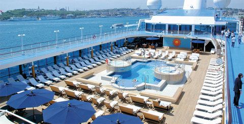 Türkler 6 Yıldızlı Gemide Yer Ayırttı