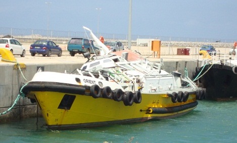 Konteyner Gemisi, Pilot Motorunu Biçti