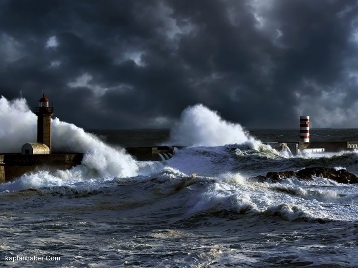 Kuzey Ege&#039;de kuvvetli fırtına uyarısı