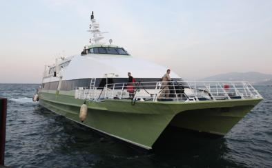 Hüdavendigar gemisi Mudanya&#039;ya demir attı