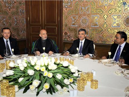 &quot;Üçlü Zirve&quot;nin Dördüncüsü İstanbul&#039;da