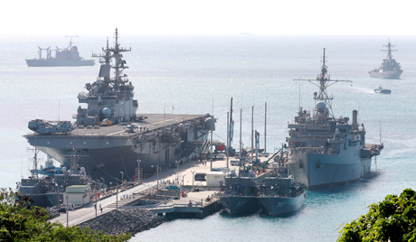 ABD: Korsanlara Tomahawk’la Mı Müdahale Edilecek?