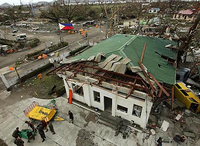 Haiyan Tayfunu Vietnam’a Yöneldi