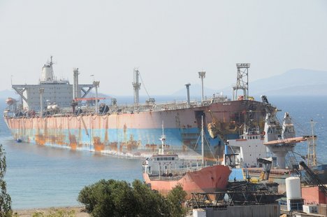 Yunanistan&#039;daki Kriz Gemi Sökümcülere Yaradı