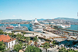 İzmir, yarın 15 bin yolcuyu ağırlayacak