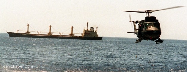 Ege Denizinde Yunan askeri helikopteri düştü