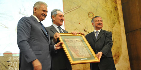 Haritasının 500. Yılında Piri Reis anı parası