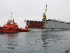 Gölcük Tersanesi'nde Yüzer Havuz Battı