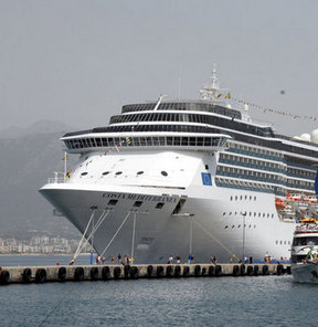 Alanya&#039;ya 2627 Yolcu Getirdi